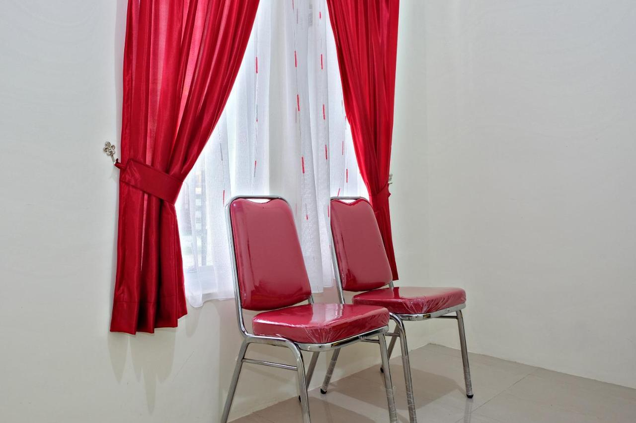 Homestay Danesti Syariah Near Bandara Sultan Hasanuddin Makassar Buitenkant foto